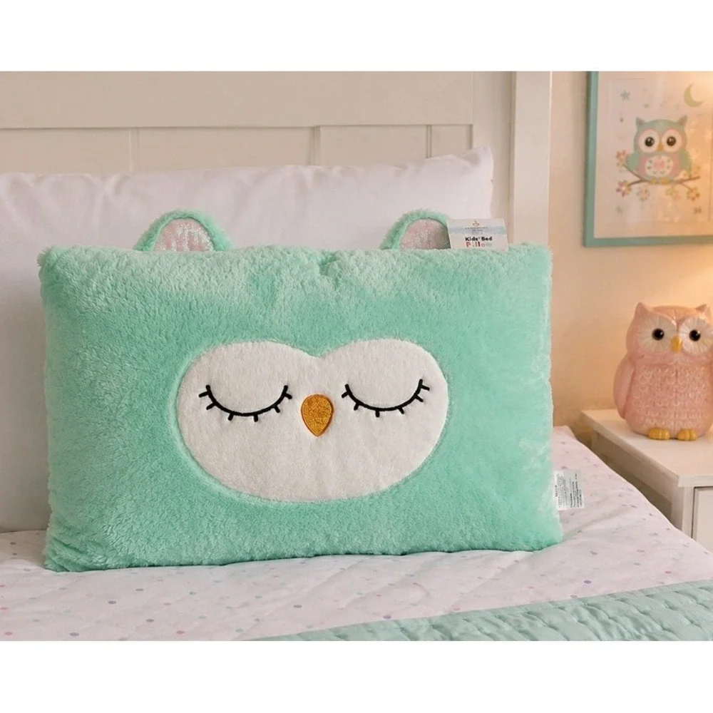 Owl Kids Bed Pillow Mint Green 16.5x24 Soft Fuzzy Plush Sleepy Face NWT